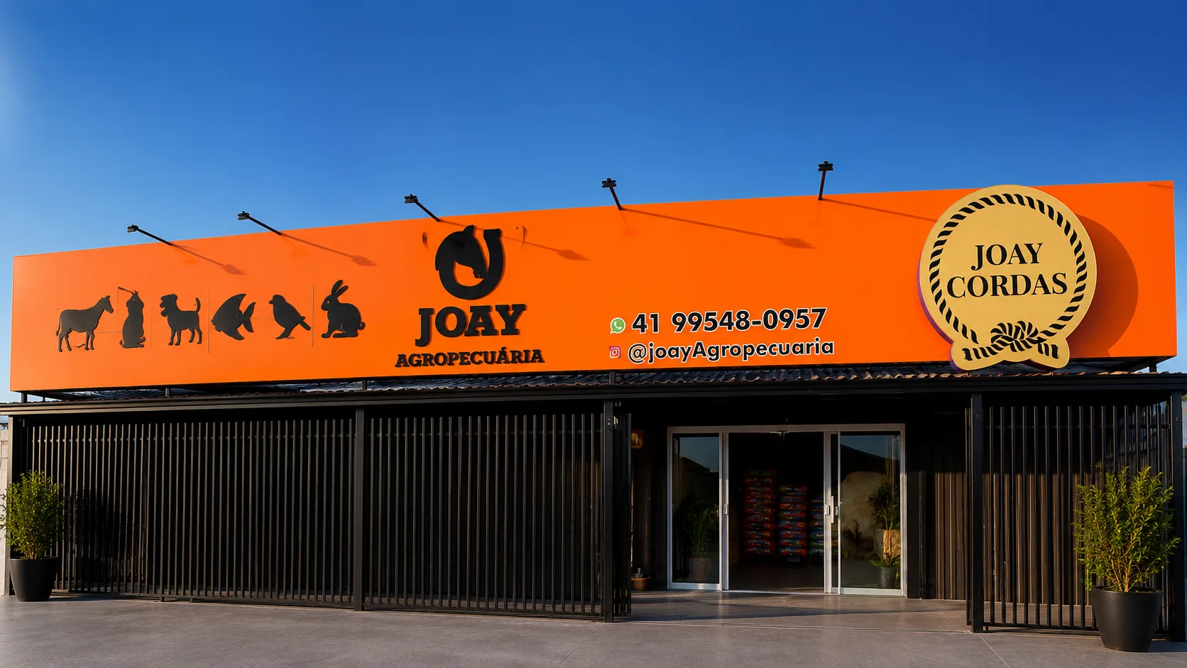 Fachada da Joay Agropecuária em Umbará, Curitiba